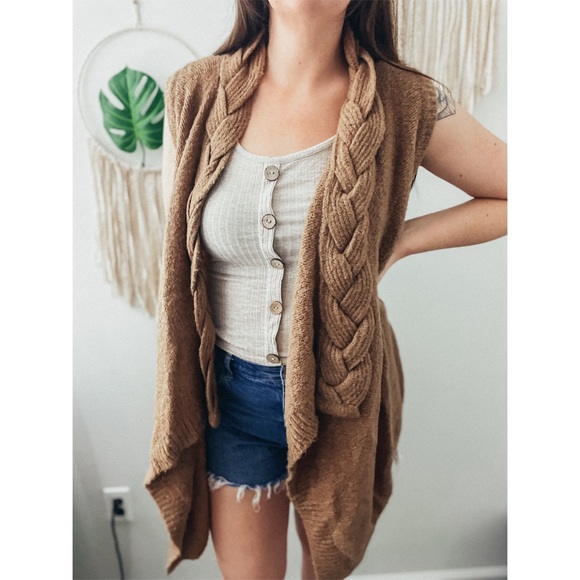 Anthropologie Sunday in Brooklyn Bohemian Braided Cable Knit Sweater Vest - Picture 4 of 12